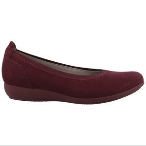 Women's Dansko, Kristen Slip-On.  Wine. SS 36.  In excellent preloved condition